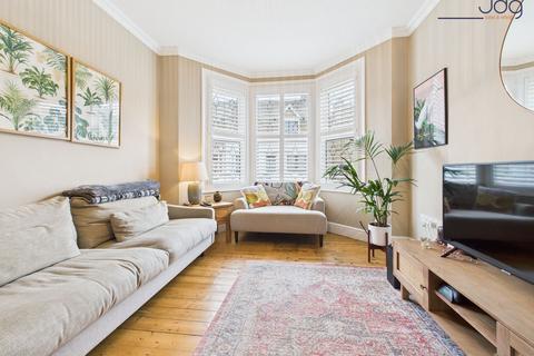 1 Vale Road, Lancaster, LA1 2JN