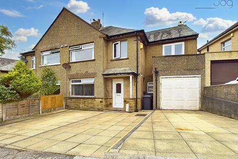 Glen View Crescent, Heysham | Four bedroom home in a great location