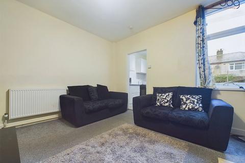 48 Avondale Road, Lancaster, LA1 4BY