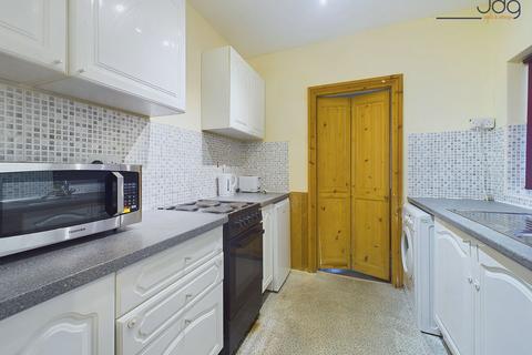 48 Avondale Road, Lancaster, LA1 4BY