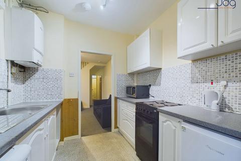 48 Avondale Road, Lancaster, LA1 4BY