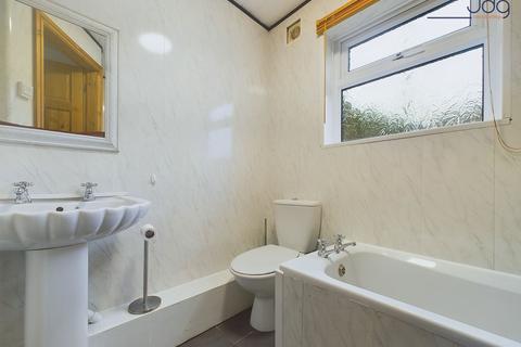 48 Avondale Road, Lancaster, LA1 4BY