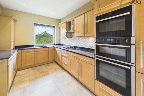 2 bedroom apartment for sale, Brettargh Drive, Haverbreaks | Private Estate Apartment