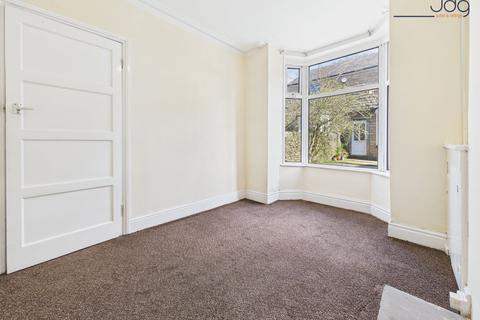 2 bedroom end of terrace house for sale, Hartington Street, Freehold | Two bedroom terrace on a quiet cul-de-sac