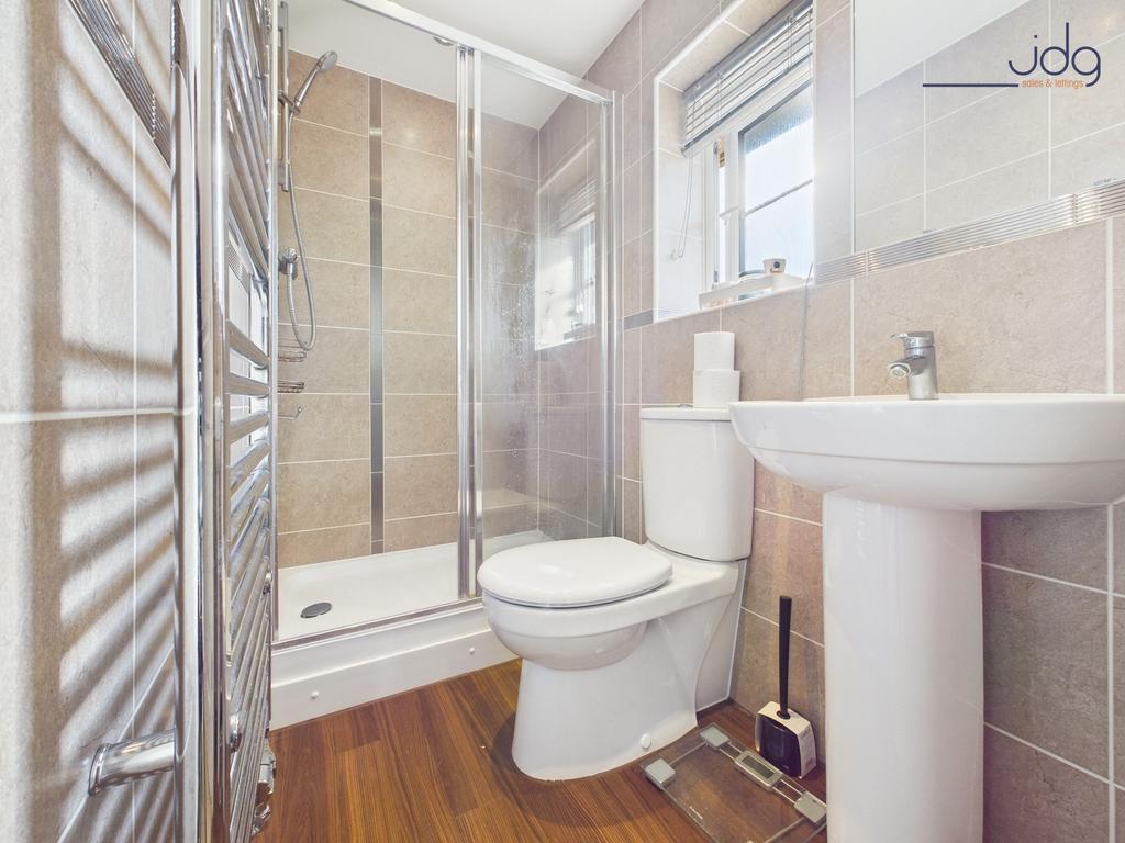 Ensuite