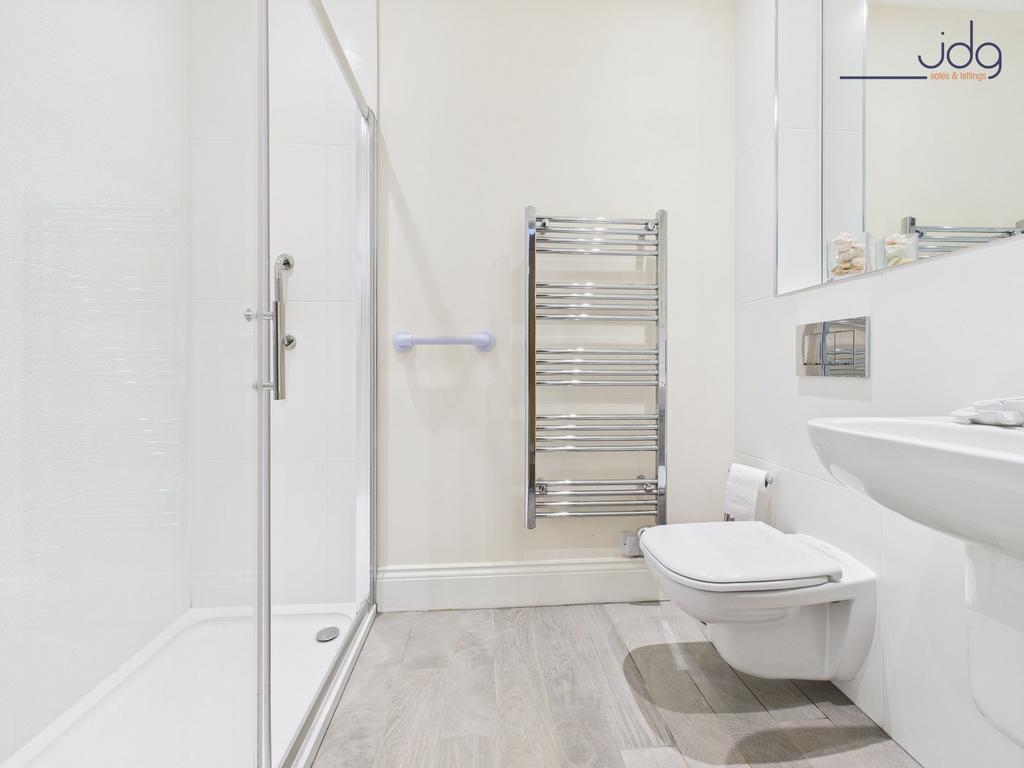 Ensuite