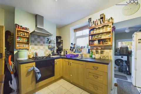 3 bedroom terraced house for sale, Moogate, Freehold | Check out the outdoor BBQ area!