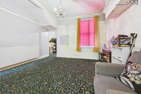 undefined, Clarendon Road | abundance of space across three main floors