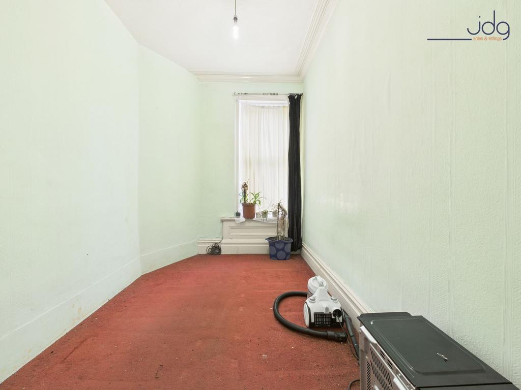 Single Bedroom 1