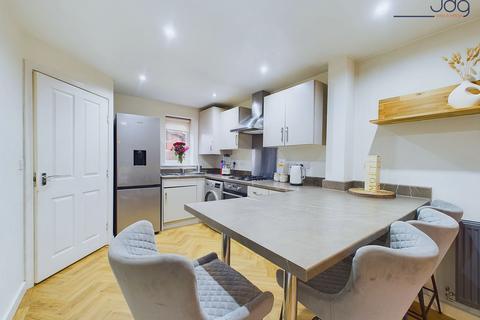 61 Booth Gardens, Lancaster, LA1 5WE
