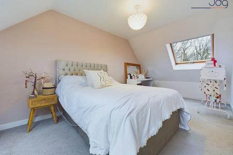 61 Booth Gardens, Lancaster, LA1 5WE