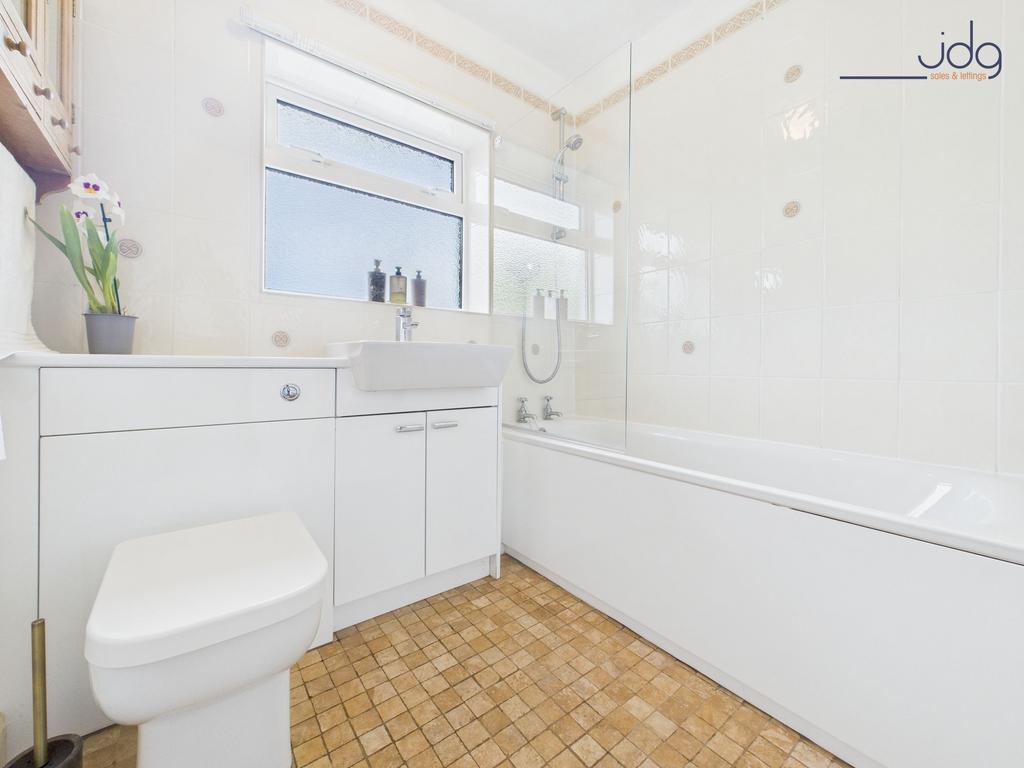 The family Bathroom