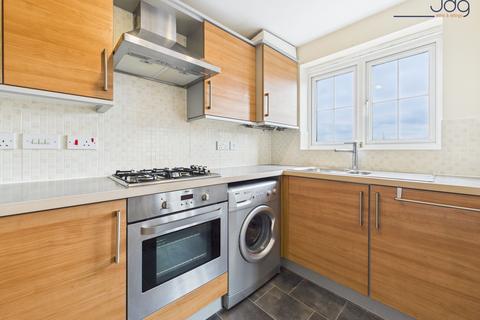 2 bedroom flat for sale, Turnstone Court, Heysham | Spacious open-plan living