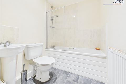 2 bedroom flat for sale, Turnstone Court, Heysham | Spacious open-plan living