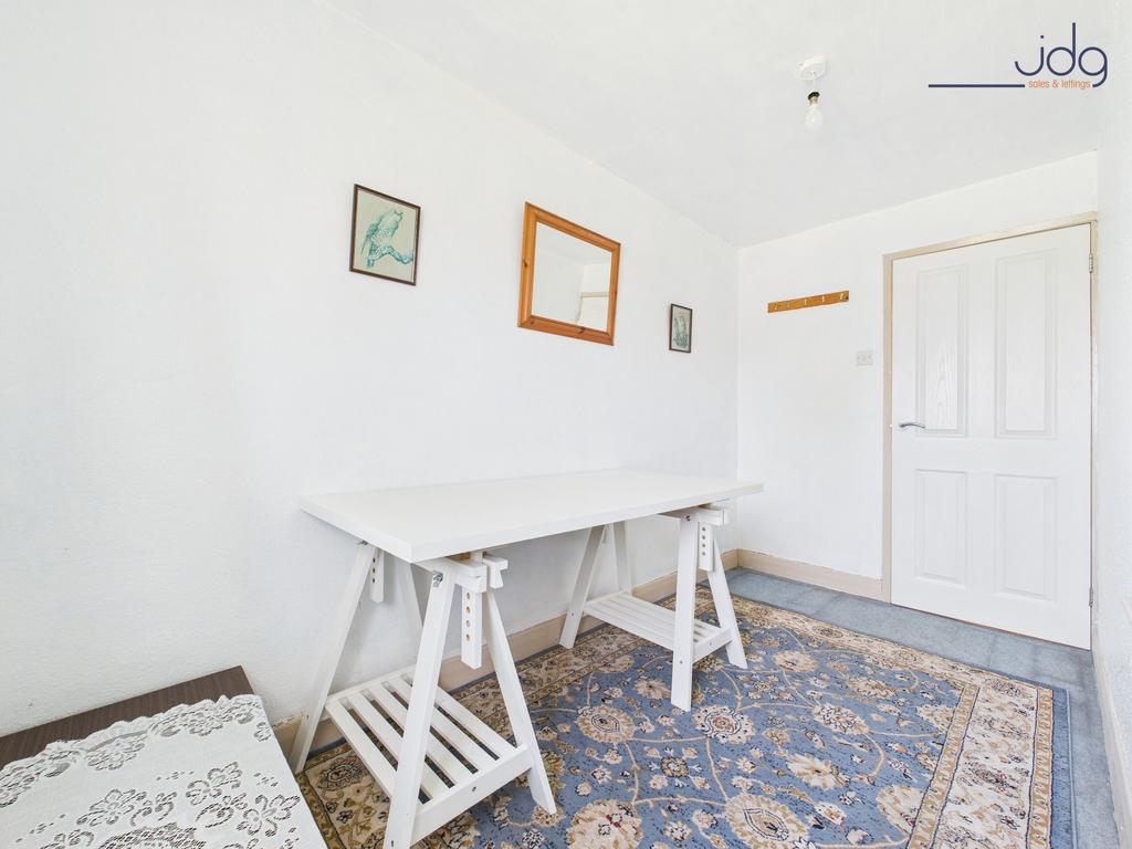 Single Bedroom