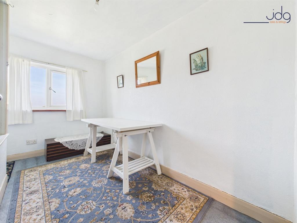 Single Bedroom