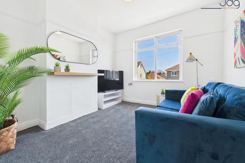 1 bedroom flat for sale, Windsor Road | bright, newly updated and well-proportioned