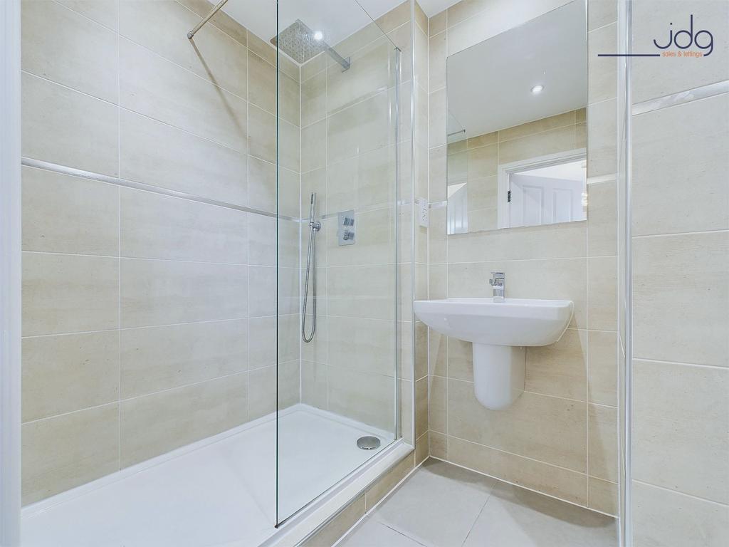 En-Suite Shower
