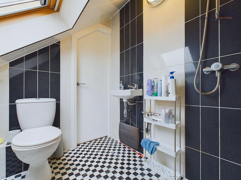 En-Suite Shower