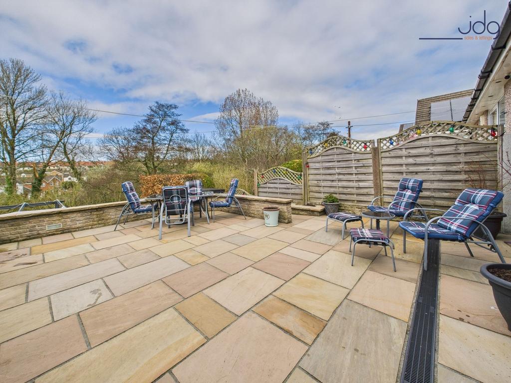Stunning landscaped garden which faces west