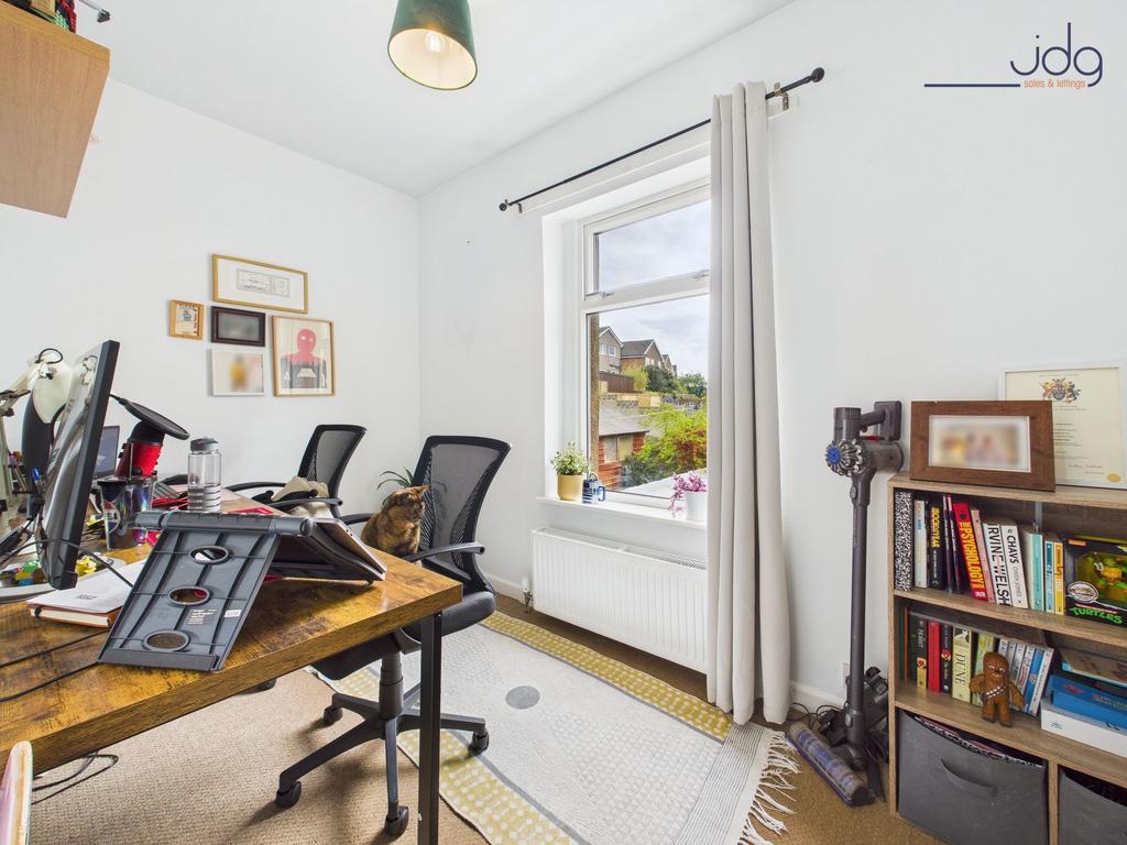 3rd bedroom / Home Office