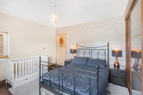 10 Damson Lane, Solihull, B91 2RD