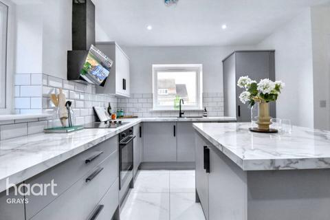 undefined, Grosvenor Road, Orsett