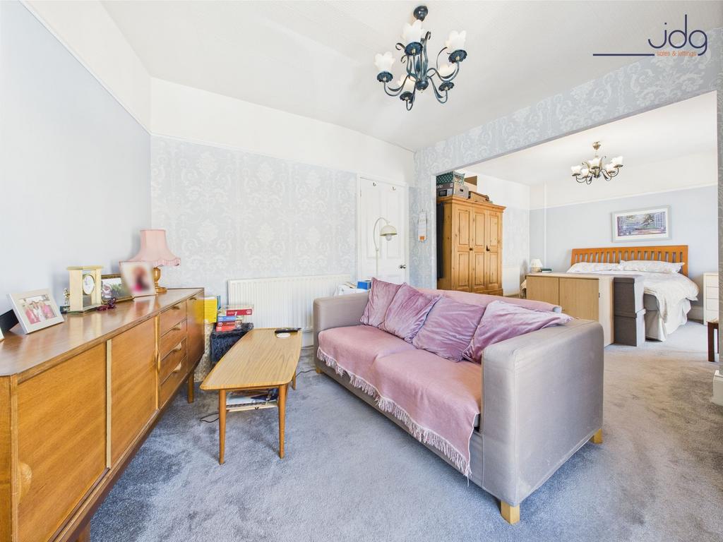 Spacious Double Bedroom with Lounge located on...