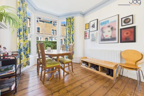 5 bedroom end of terrace house for sale, Fern Bank, Scotforth | A stunning double fronted period home