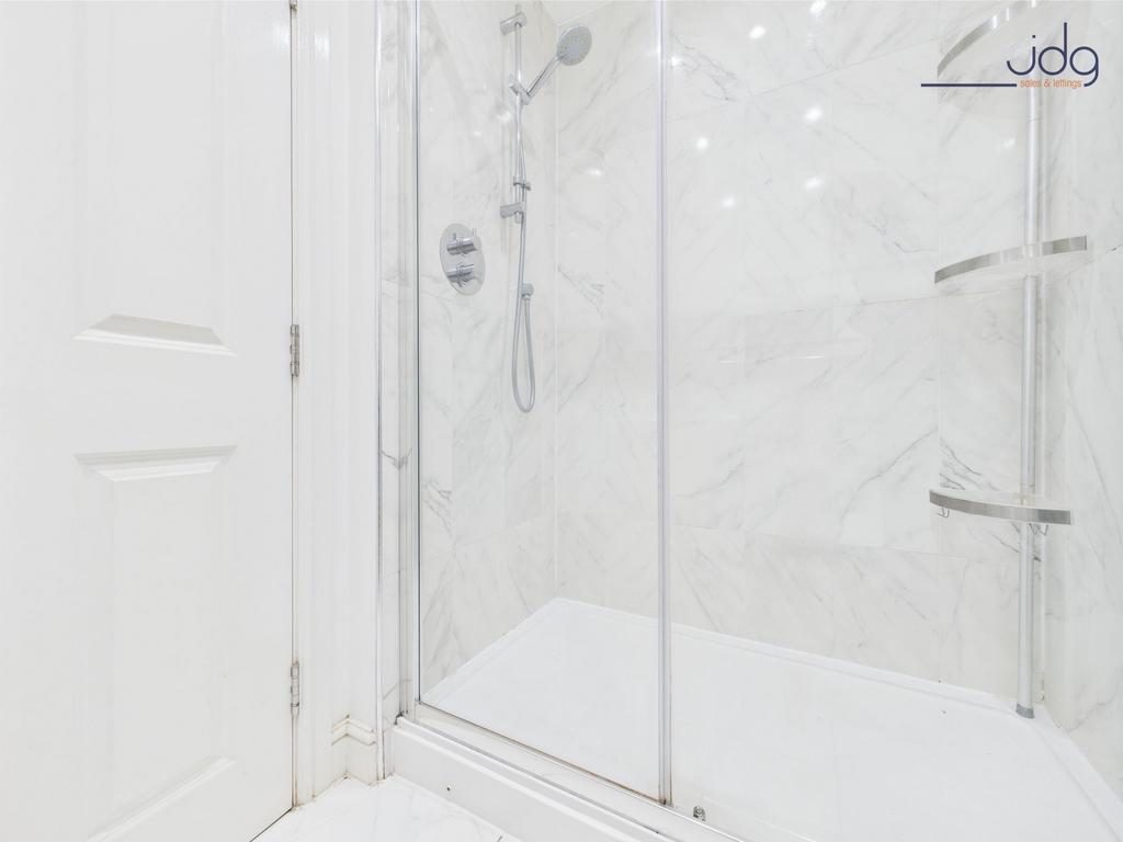 Ensuite, Shower Room
