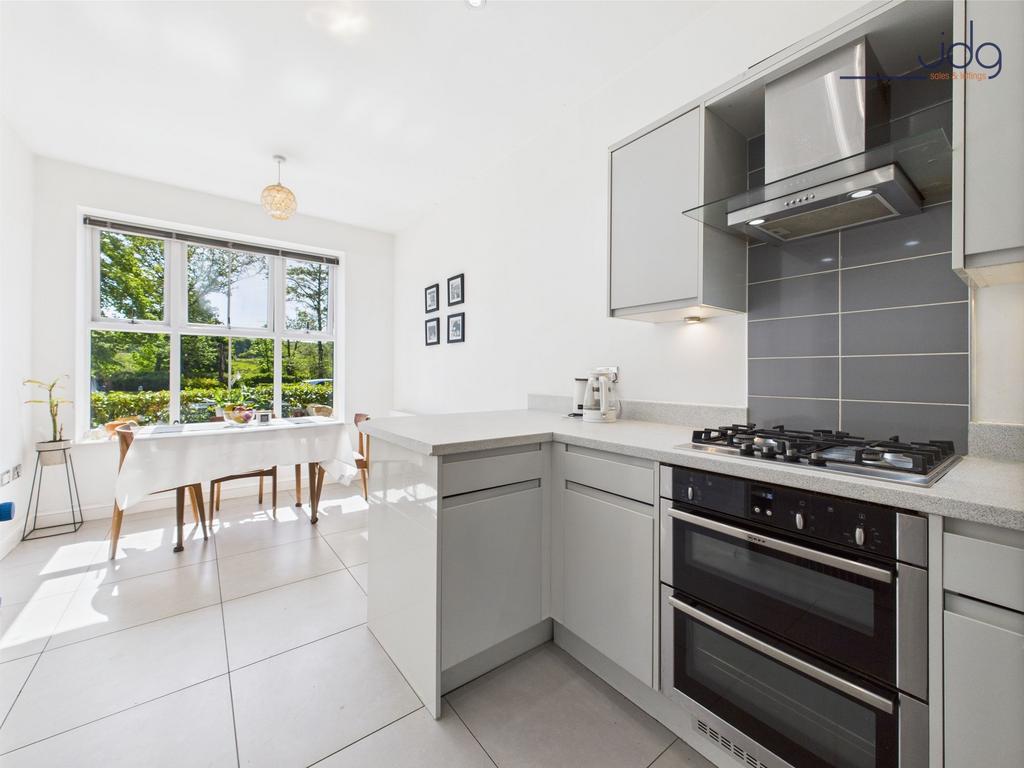 Open plan kitchen diner