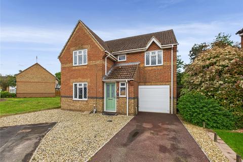 Glemsford Close, Felixstowe, Suffolk, IP11
