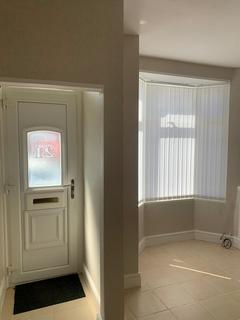 2 bedroom terraced house to rent, Milverton Street, Liverpool L6