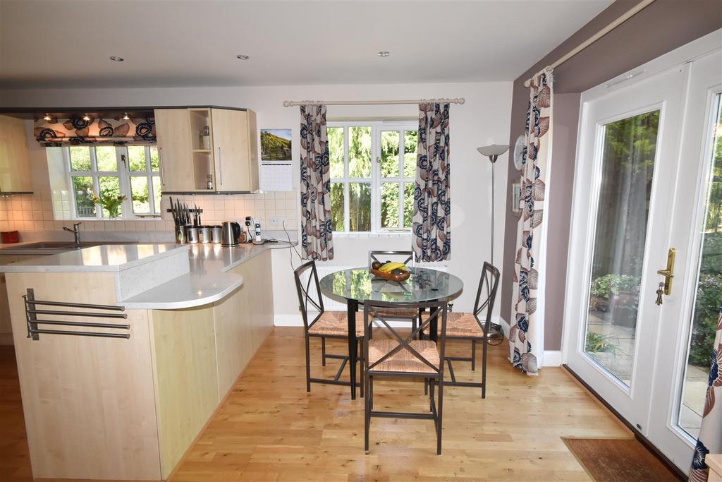Open plan dining kitchen