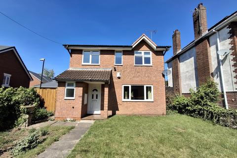 4 bedroom detached house for sale, Chester Road South, Kidderminster, Worcestershire, DY10