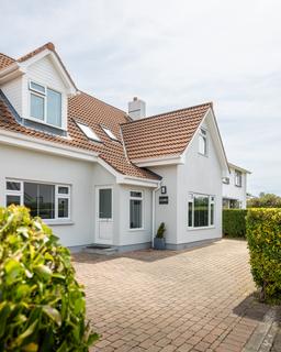 5 bedroom detached house for sale, La Route Des Cornus, St. Martin, Guernsey