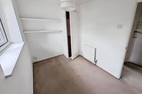 236 Longs Drive, Yate, Bristol, BS37 5XR