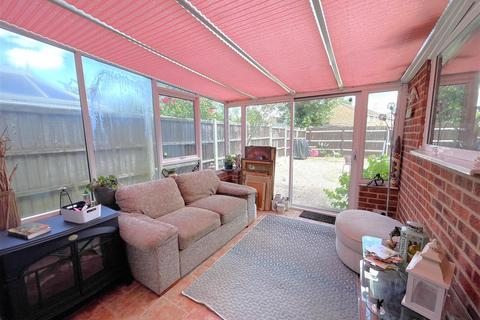 4 bedroom detached house for sale, Village Road, Cheltenham