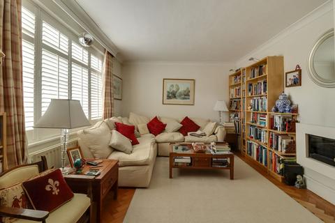 undefined, Esher Green, Esher, KT10