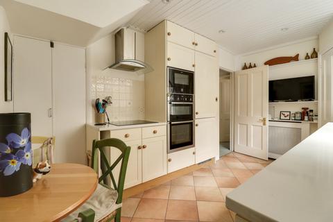 undefined, Esher Green, Esher, KT10