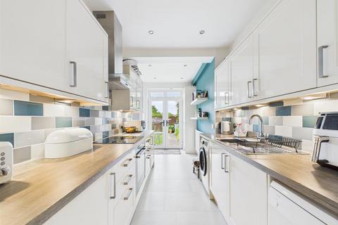 4 bedroom semi-detached house for sale, Thorntree Drive, West Monkseaton