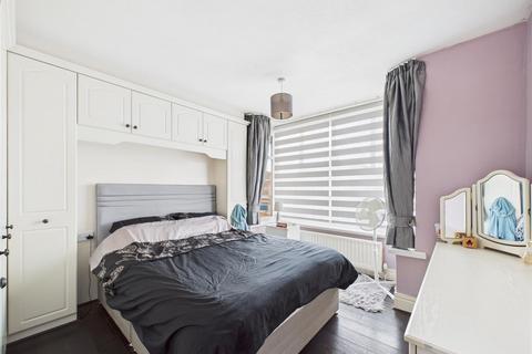 4 bedroom semi-detached house for sale, Thorntree Drive, West Monkseaton