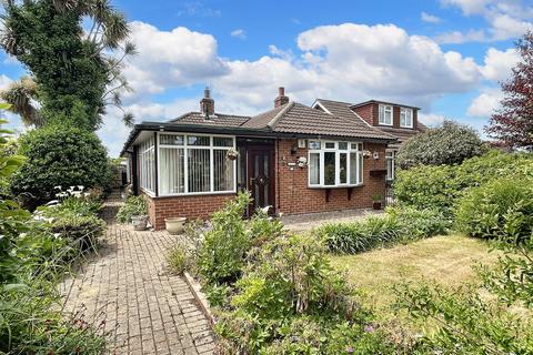 3 bedroom detached bungalow for sale, Springfield Avenue, Holbury, SO45