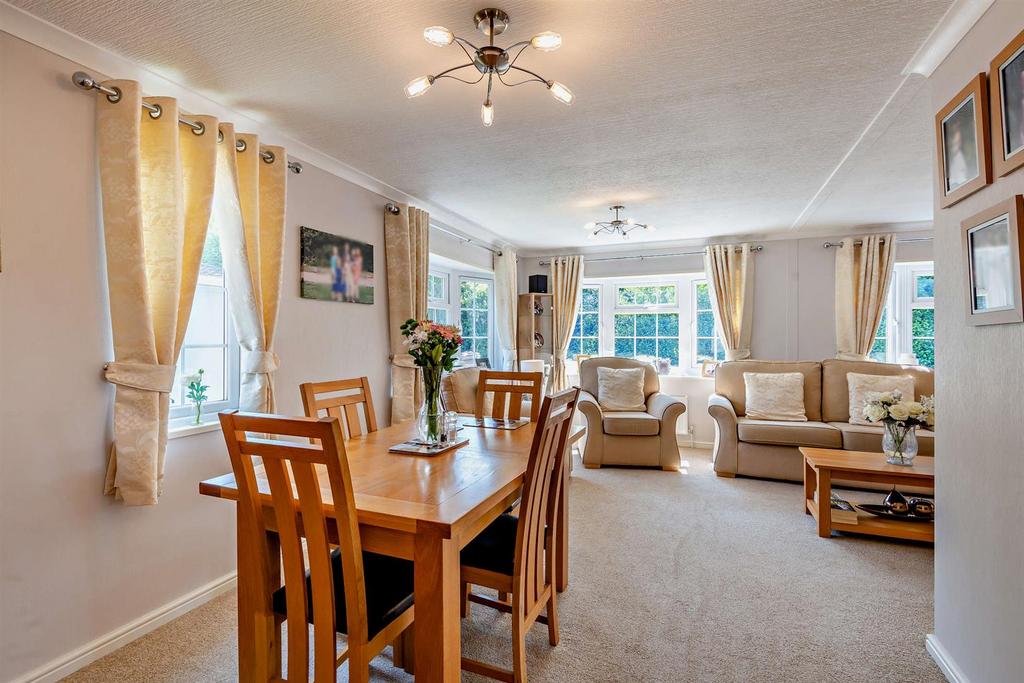 8647775-interior17-800.jpg