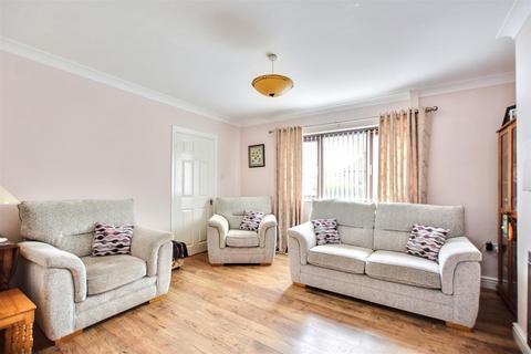 undefined, Laurel Crescent, Long Eaton