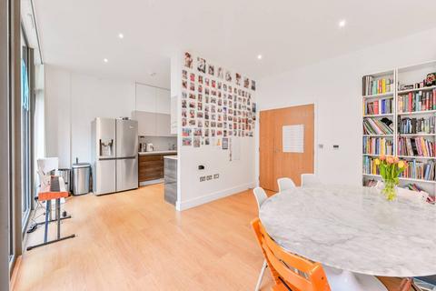 3 bedroom flat for sale, Kilburn Park Road, Maida Vale, London, NW6