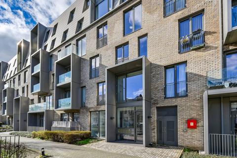 3 bedroom flat for sale, Kilburn Park Road, Maida Vale, London, NW6