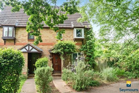 4 Abinger Way, Guildford, GU4 7NG