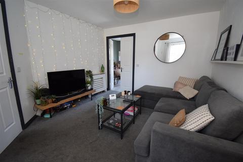 2 bedroom end of terrace house for sale, North Main Court, South Shields