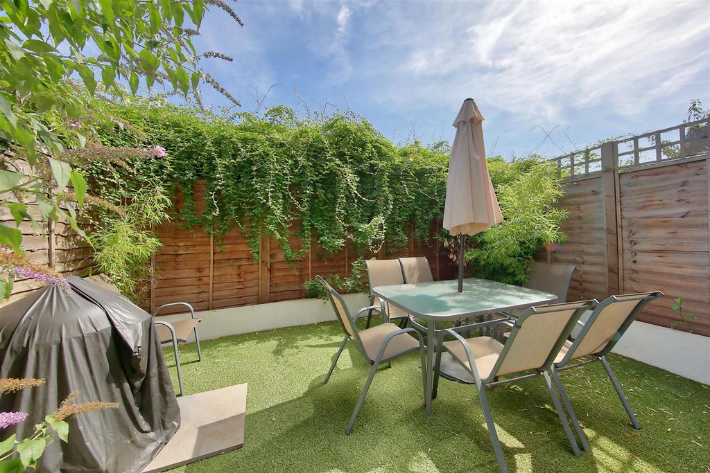 23a strathblaine road gdn.jpg